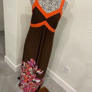 🤎 Maxi dress- Medium